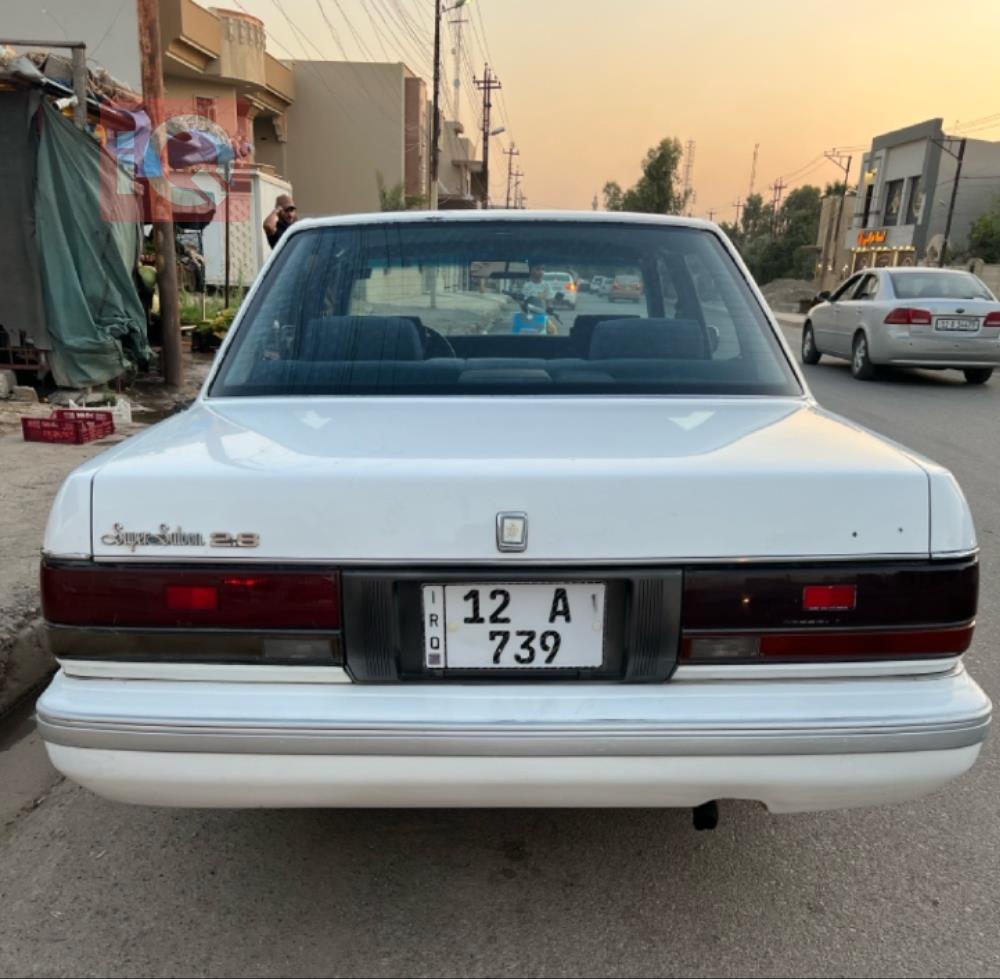 تۆیۆتا کراون